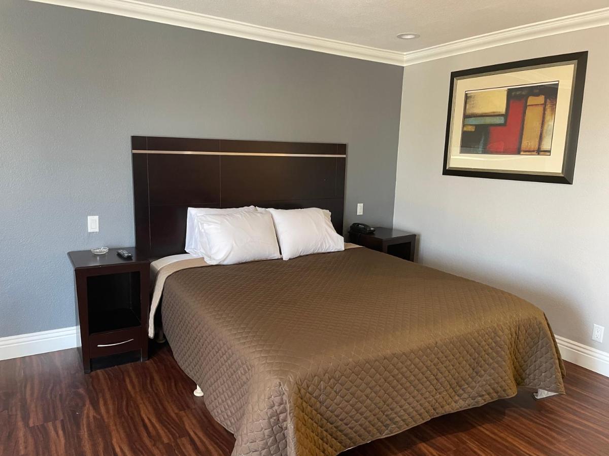 Legacy Inn & Suites Anaheim Eksteriør billede